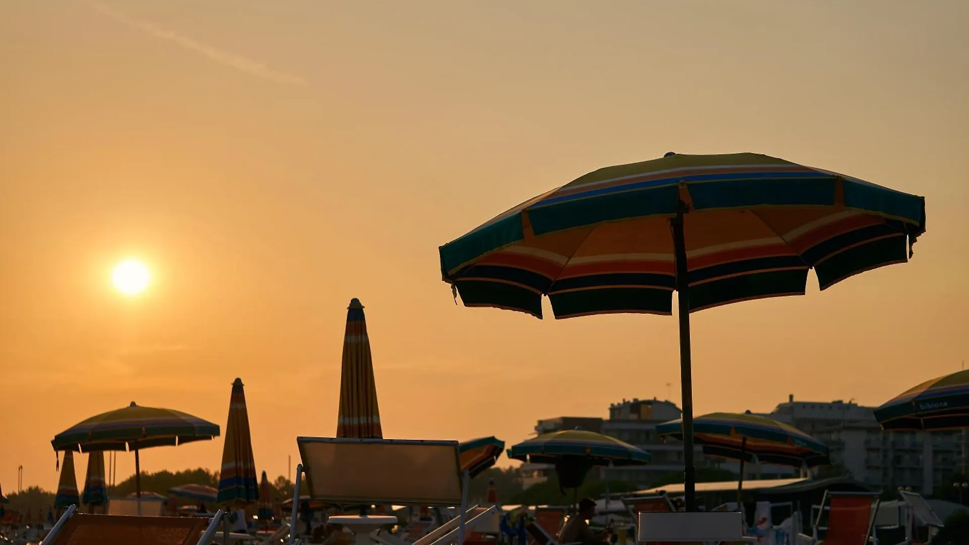 Renewed Two-Bedroom Apartment In Bibione - Beahost 0*,