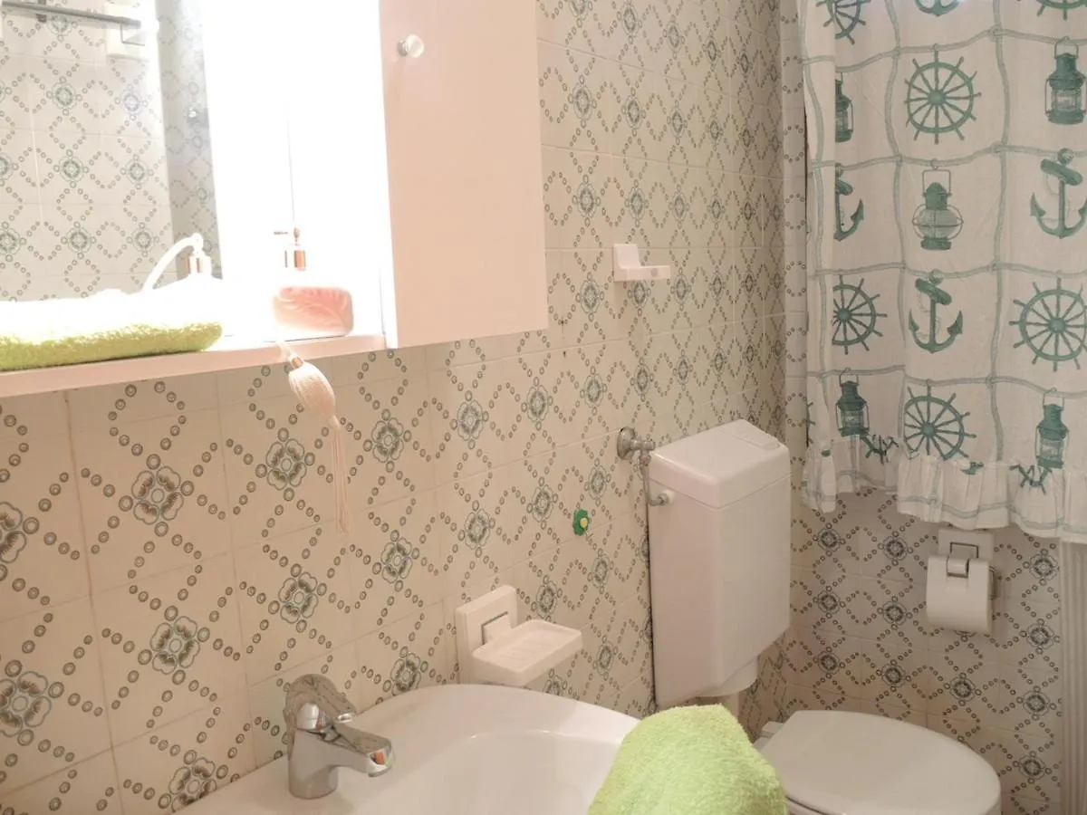 Renewed Two-Bedroom Apartment In Bibione - Beahost